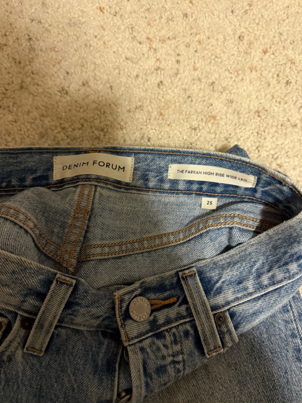 Denim Forum Farrah High-Rise Wide Leg Jeans in Standard Blue Wash - 25 - Picture 3 of 5